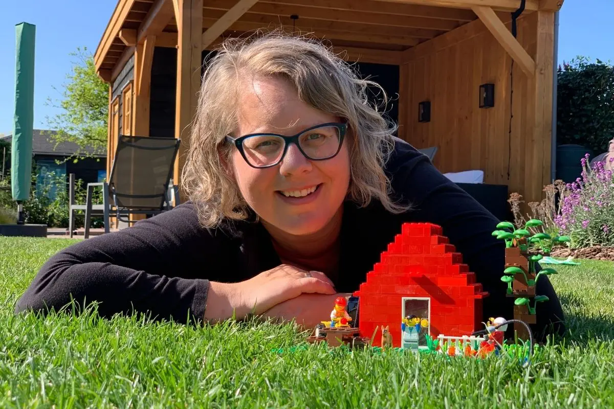 tegenslag 1 Herpakken betekent plannen wijzigen. Door de pandemie niet weg kunnen in de meivakantie? Dan maken we een digitale KidsErOpUit Camping.