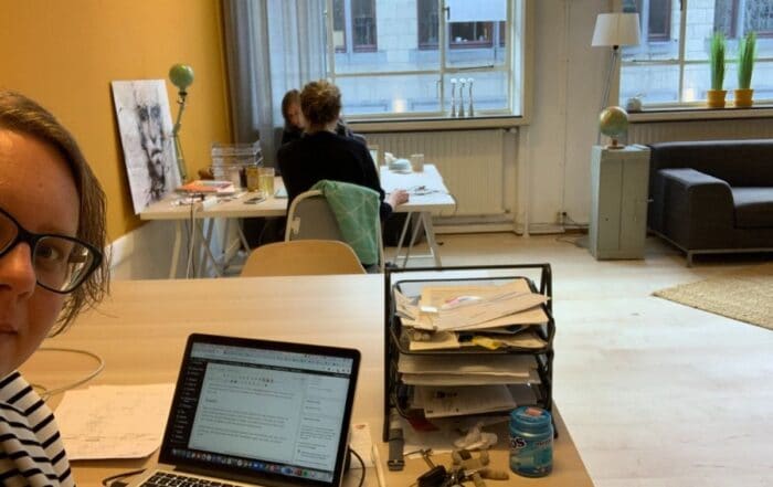 Aan het werk op onze tijdelijke kantoorruimte in Deventer.